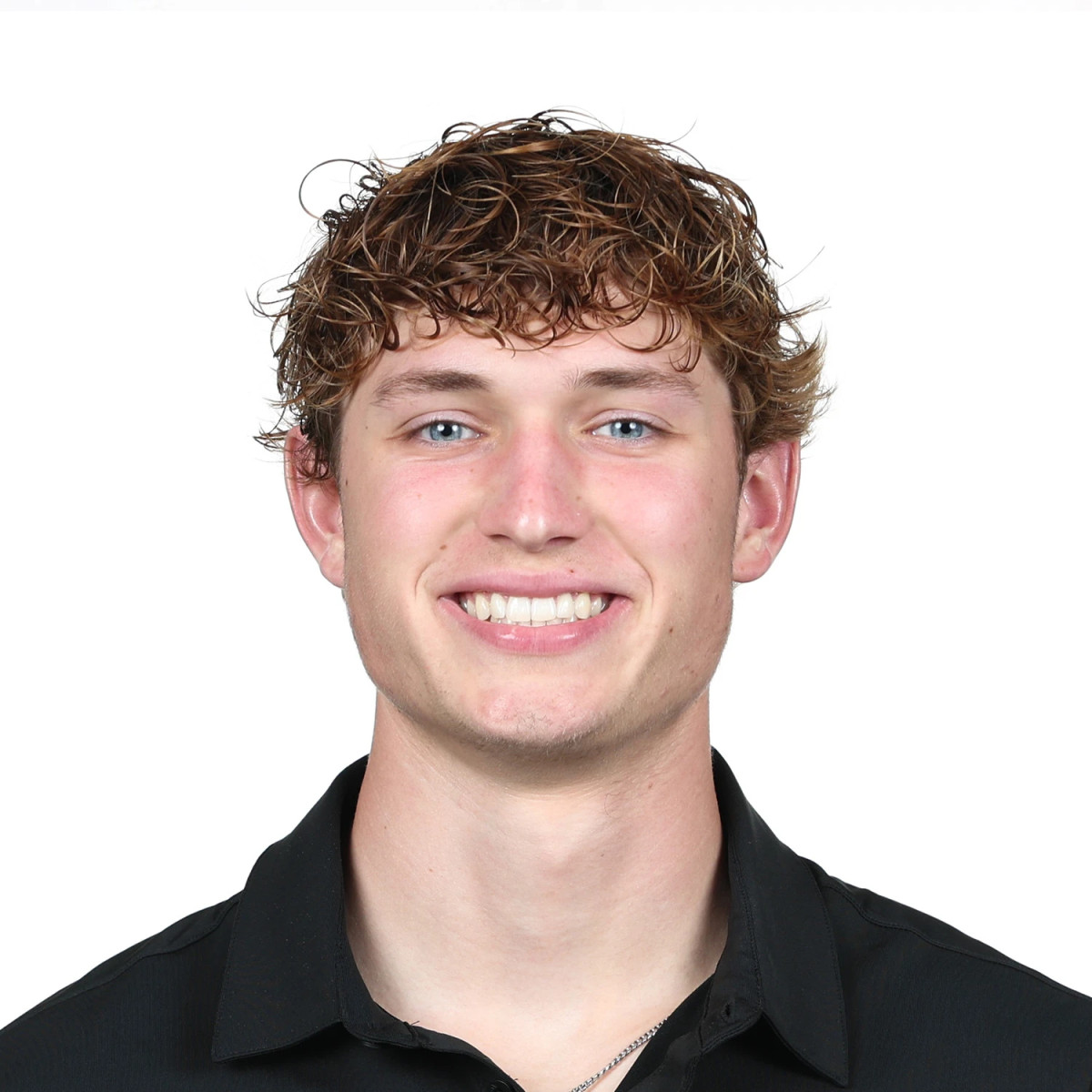 Colton Chmelar